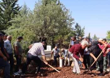Cinazeyê werezayê Abdullah Ocalanî ame definkerdene