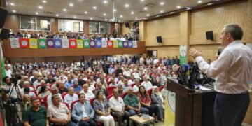 Bakirhan: Em êdî nehêlin ku wêneyên ciwanan li taziyan bê daliqandin