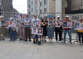 Dayikên Şemiyê: Bêyî heqîqetê edalet û aştiyeke mayinde pêk nayê