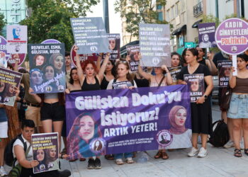 Li Stenbolê çalakiya jinan: Em ê nehêlin kuştina jinan di tariyê de bimîne