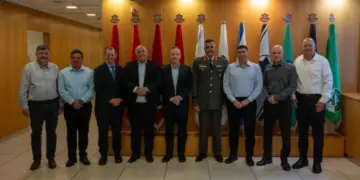 Îsraîl û Yewnanîstanê peymana bi 3 milyar dolarî ya parastinê îmze kir