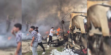 Kampêk koçberanê Şengalî de şewat vejîya: 10 çadirî veşayê