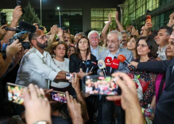 Selçuk Mizrakli Teyaragehê Amedî de ame pêşwazîkerdene