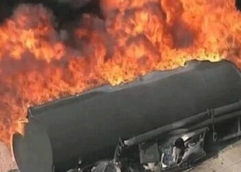 Li Sineyê di encama teqîna tankerê de 13 kesan jiyana xwe ji dest da