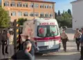 Manîsa de dibistanêk de hêrişo çekdarî