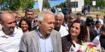 Selçûk Mizrakli zindan ra vejîya