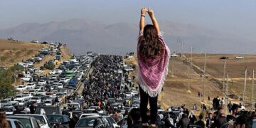 Ji saziyên Rojhilat û Îranê ji bo salvegera şoreşa ‘Jin, Jiyan, Azadî’ daxuyanî