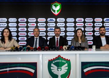 Nahît Eren: Hewcedarî bi çandeke fûtbolê ya li gor erdnîgariyê heye