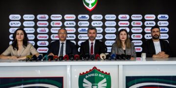 Nahît Eren: Hewcedarî bi çandeke fûtbolê ya li gor erdnîgariyê heye