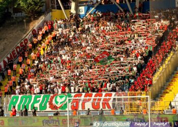 Amedspor ji deplesmana Kasimpaşayê bi pûanekê vegeriya