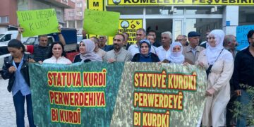 ‘Parastina ziman parastina bîr, rûmet û paşeroja me bixwe ye’