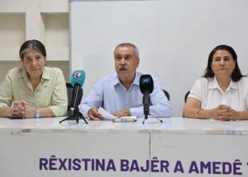 Kongreya rêxistina DEM Partiyê ya Amedê taloq bû