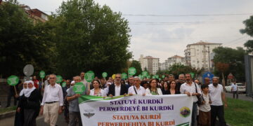 Li Êlih, Amed û Dîlokê meş: Statuya Kurdî, perwerdehiya bi Kurdî  HATE NÛKIRIN