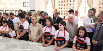 Li Navenda Gastronomî û Înovasyonê ji bo jin û ciwanan atolyeya pîzzayê hat vekirin