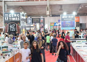 Pêşengeha Pirtûkan a Amedê di roja 5emîn de didome