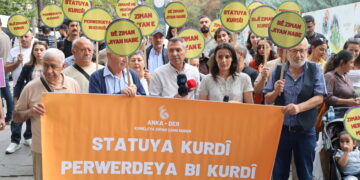 Li ber wezaretê daxwaza perwerdehiya bi zimanê Kurdî kirin