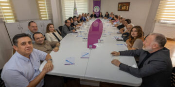 Heyetê Îdareyê Merkezî yê DEM Partî badê kongre kom bî