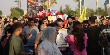 Cenazeyê Sîpan Hiznî ji hêla hezaran ve hat definkirin
