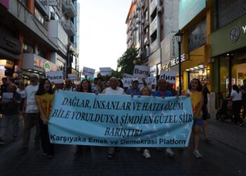 Li Îzmîrê ji rêxistinên kedê banga aştiyê