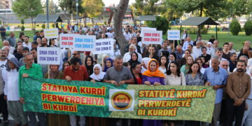 ZIMANGER: Pêwîste ku zimanê Kurdî di makezagonê de cih bigire