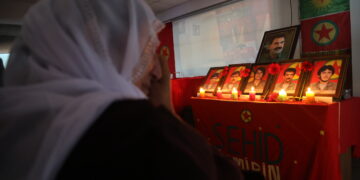 Li Stenbolê ji bo şehîdan bîranîn pêk hat: Em ê şehîdên xwe ji bîr nekin
