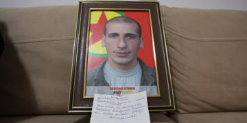 Ew tenê ne şervanek bûye wêjehez û dildarê welatê xwe bûye