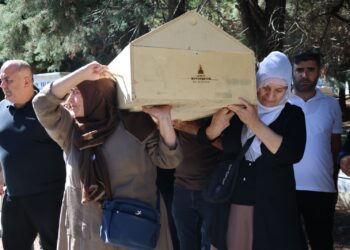 Cenazeyê Kaya û Kisaoglû dê sibê li Kanîreşê bên definkirin