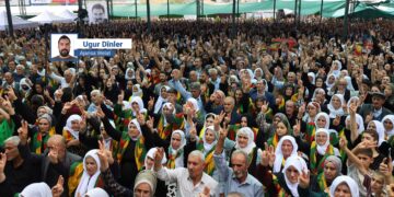 ‘Rêzgirtina li hemberî bîranînan rastiya civaka demokratîk e’