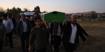 Piştî 9 salan malbatê cenazeyê Serhat Îmre hilgirt