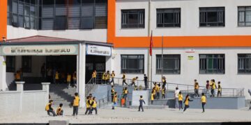 Welatiyên Wanî: Perwerdehiya herî girîng exlaq e