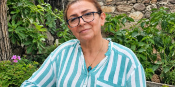 Aktîvîstê heqanê karkeran Nahîd Xadaco ra xeber nêyena girewtene