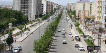 Li mala xwe kuştî hate dîtin