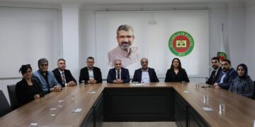 Heyeta Îmraliyê serdana Baroya Amedê kir