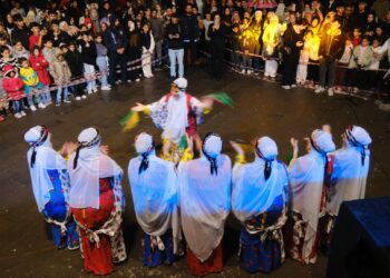Li Farqînê ‘Hevdîtina Jinan, Ked, Çand û Hunerê’ destpê kir