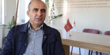 ‘Eke behsê aştîye beno, ganî verê hepisxaneyan de xo bimojno’