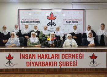 Dayîkên Aştiyê diçin Enqerê û ‘Konê Aştiyê’ vedidin