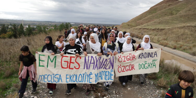 Gundiyên Arzoxliyê: Heya talan raneweste berxwedana me wê bidome