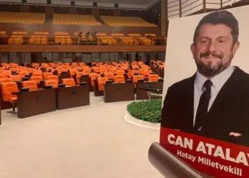 ‘Kardî resaye esteyî’  Can Atalay dest bi grevê veşanîye yê 24 seetan kerd