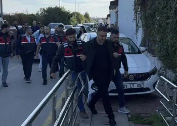 Şaredarê Çukurovayê jî di nav de 34 kes hatin girtin