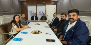 Tuncer Bakir li Amedê bi rojnamegeran re hat ba hev