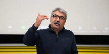 Mahmût Şakar: Bi komploya navdewletî re hemû hiqûqa navneteweyî hate binpêkirin