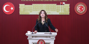 ‘Eke vatişî de aştî bibo ganî butçe de zî aştî bibo’
