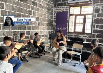 ‘Bila jin werin ji aliyê hunerî ve xwe li pêş bixin’