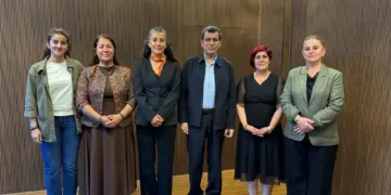 Heyetê DEM Partî Rojava de Mezlûm Ebdî reyde kom bî