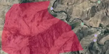 Artêşê Îranî bi çekanê giranan zozanê Kurdîstanî bombebaran kerd