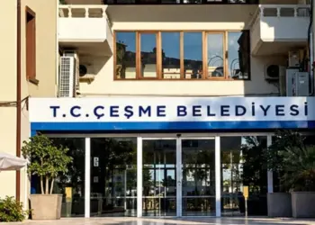 Di lêpirsîna Şaredariya Çeşmeyê de 10 kes hatin girtin