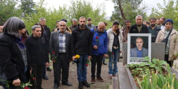 Mamosteyê Çepemeniya Azad Kadrî Kaya hat bîranîn