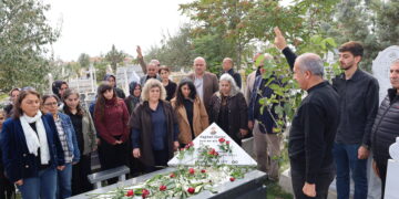 Nagihan Akarsel li ser gora xwe hat bibîranîn