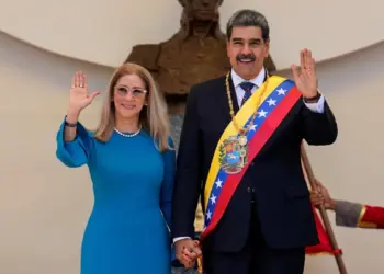 Maduro û hevjîna xwe derketin pêşberî dadger: Ji her yekê re 50 sal ceza tê xwestin