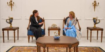 Îlham Ehmed û Şehnaz Îbrahîm li hev civiyan